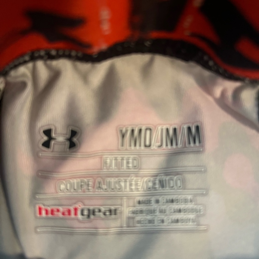 Boys youth size Large heat Nike gear. Excellent condition